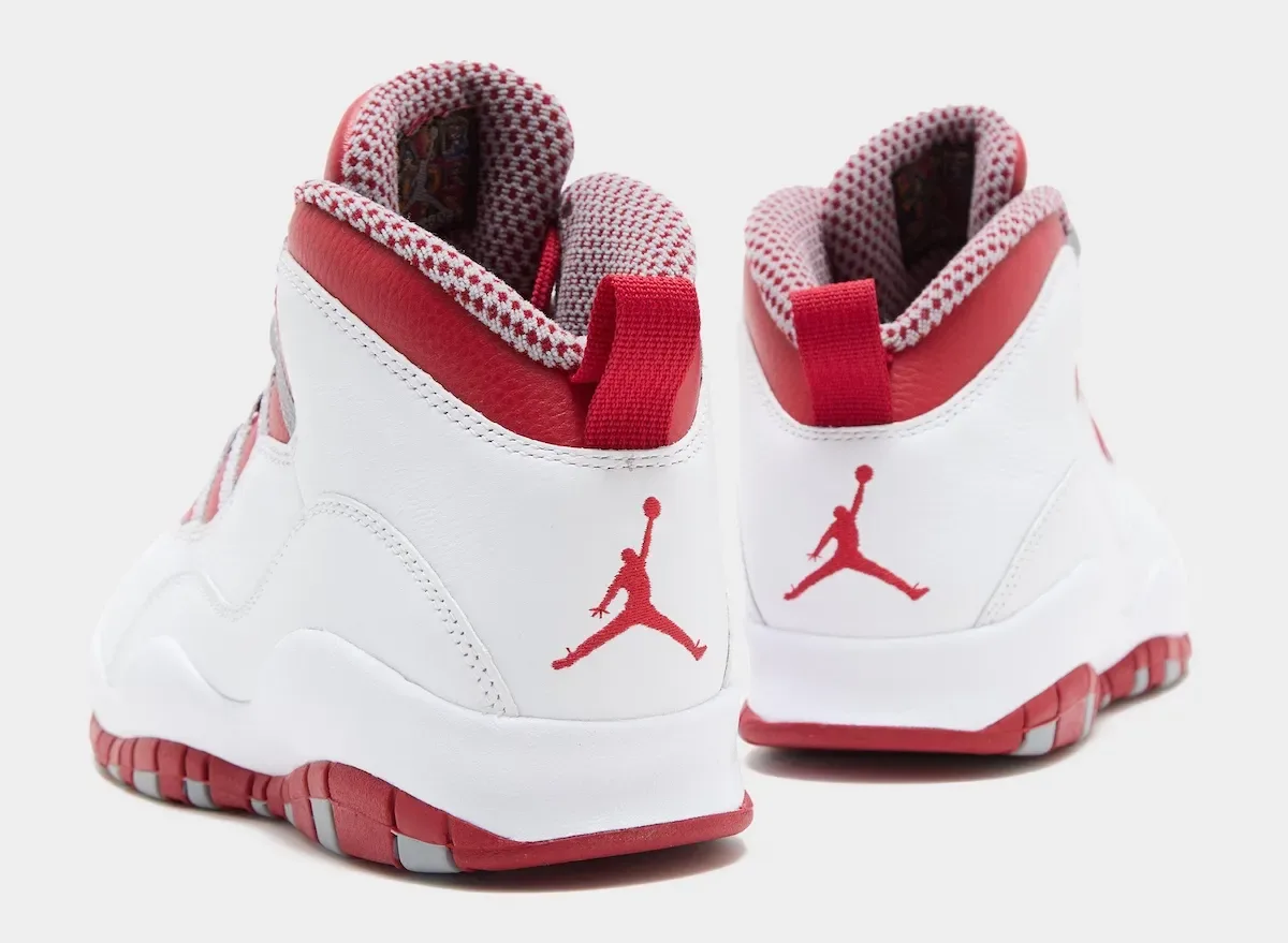 Air Jordan 10 “Red Steel” 2027复刻：22年首度回归，非元年配色的“第一次见面”