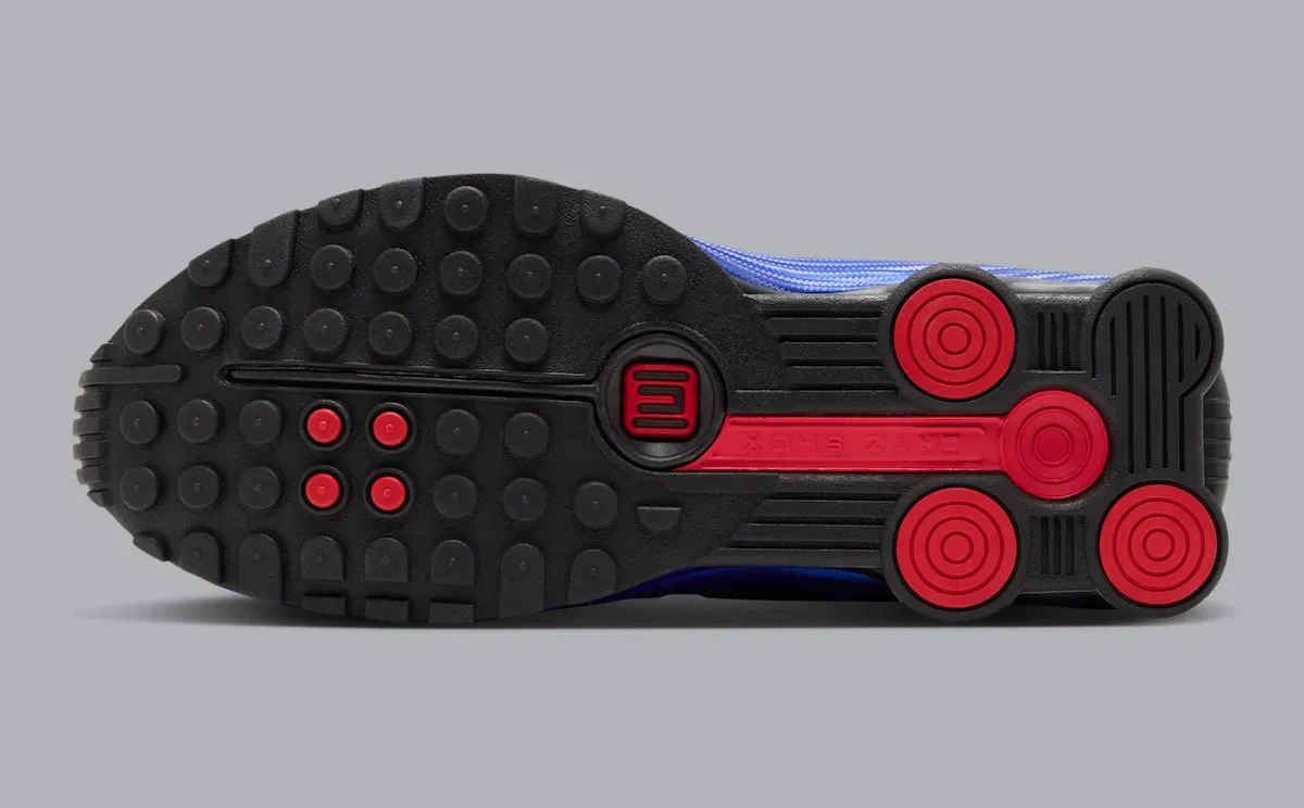 Corteiz x Nike Shox R419 “Game Royal”：把千禧机械跑鞋拆成汽车改装件，2026假日三色登场