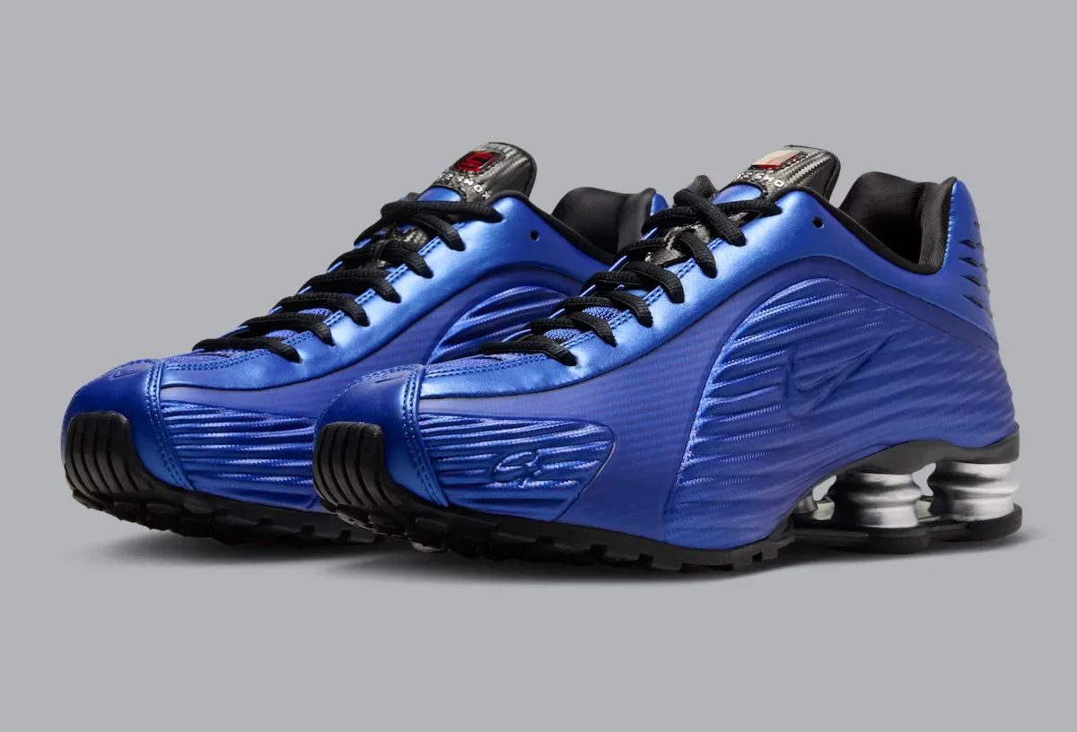 Corteiz x Nike Shox R419 “Game Royal”：把千禧机械跑鞋拆成汽车改装件，2026假日三色登场