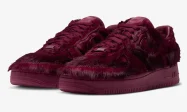 Nike Air Force 1 Low Pony Hair “Team Red”全红马毛评测：$140色彩减法与材质的极致加法缩略图