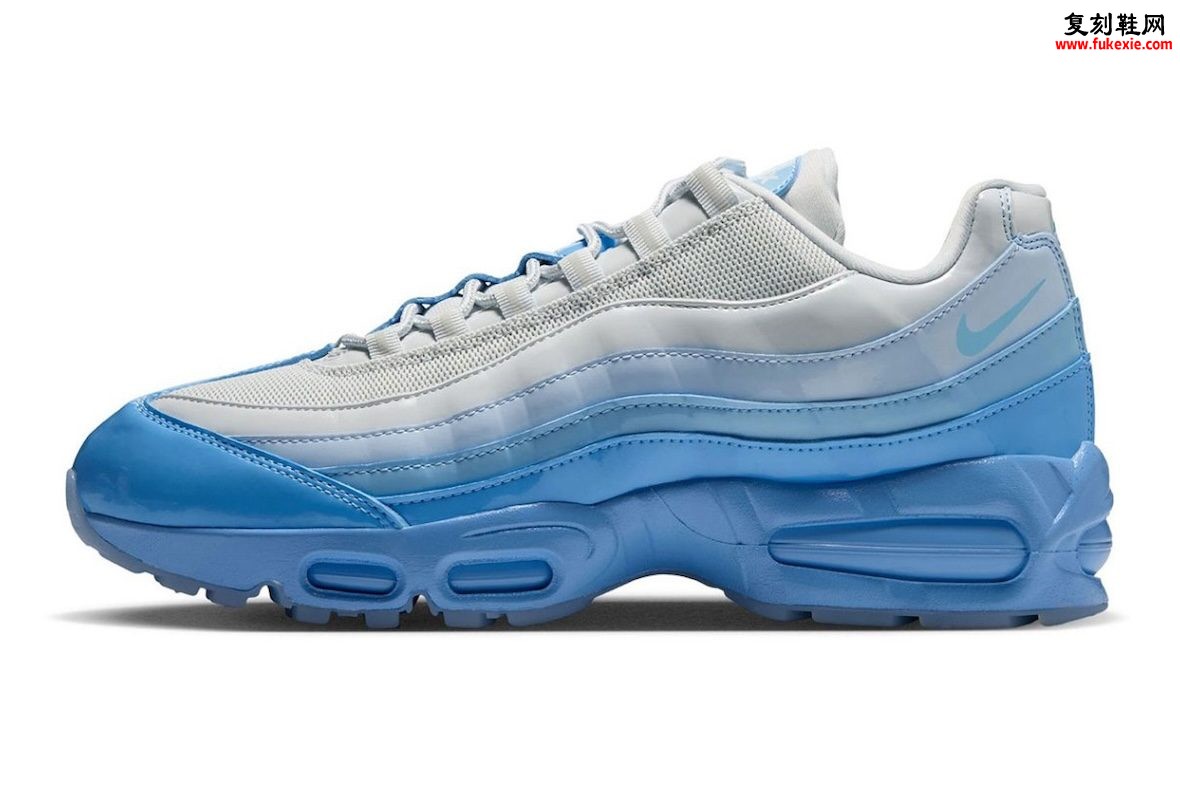 Nike Air Max 95 “Blue Tint”评测:漆皮渐变让95换了一种光泽,代价却藏在日常穿着里插图1 Nike Air Max 95 “Blue Tint”评测:漆皮渐变让95换了一种光泽,代价却藏在日常穿着里