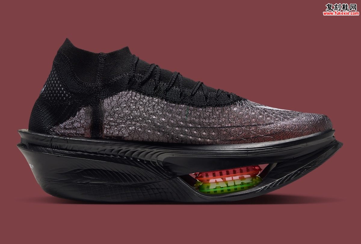 Nike Apex深度解析：四层Air Zoom零落差超级跑鞋能否夺回马拉松霸主