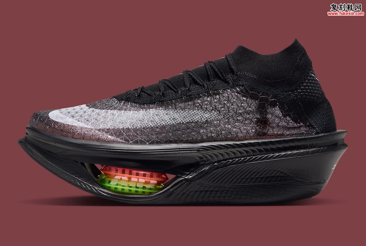Nike Apex深度解析：四层Air Zoom零落差超级跑鞋能否夺回马拉松霸主