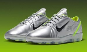 Nike Cryoshot Mercurial Vapor 1 OG Chrome评测：R9经典战靴的日常化改造值$200吗缩略图