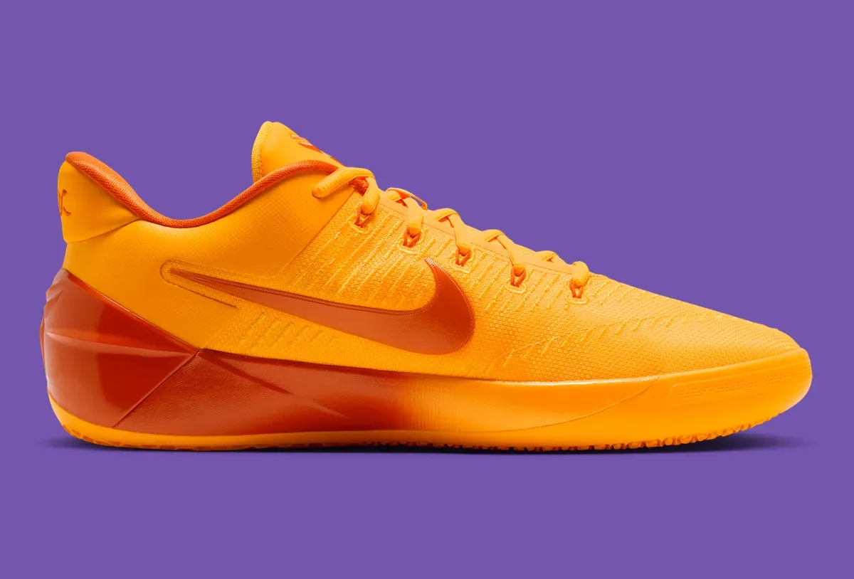 Kobe AD Protro Laser Orange深度解析：Mamba Eterno系列与实战配置升级