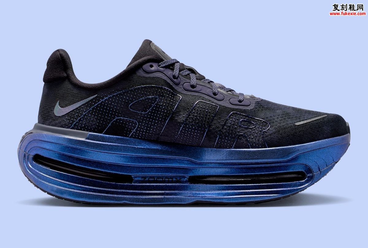 金属蓝中底+违规堆叠：Nike Vomero Premium Gridiron 反重力实测与厚底竞速禁区解密
