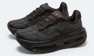 Nike Vomero Premium “Skeleton” 深度评测：一双藏着骨骼的万圣节跑鞋，反光细节背后的设计哲学缩略图