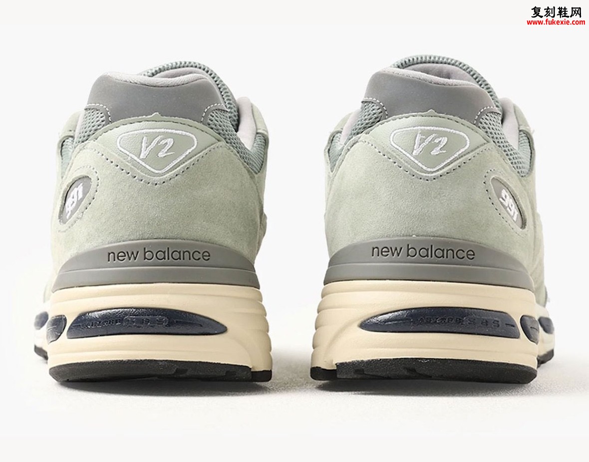 全新英产New Balance 991v2 Sea Glass海玻璃绿麂皮复古跑鞋,柔软浅绿鞋面搭配灰色网眼插图3 全新英产New Balance 991v2 Sea Glass海玻璃绿麂皮复古跑鞋,柔软浅绿鞋面搭配灰色网眼