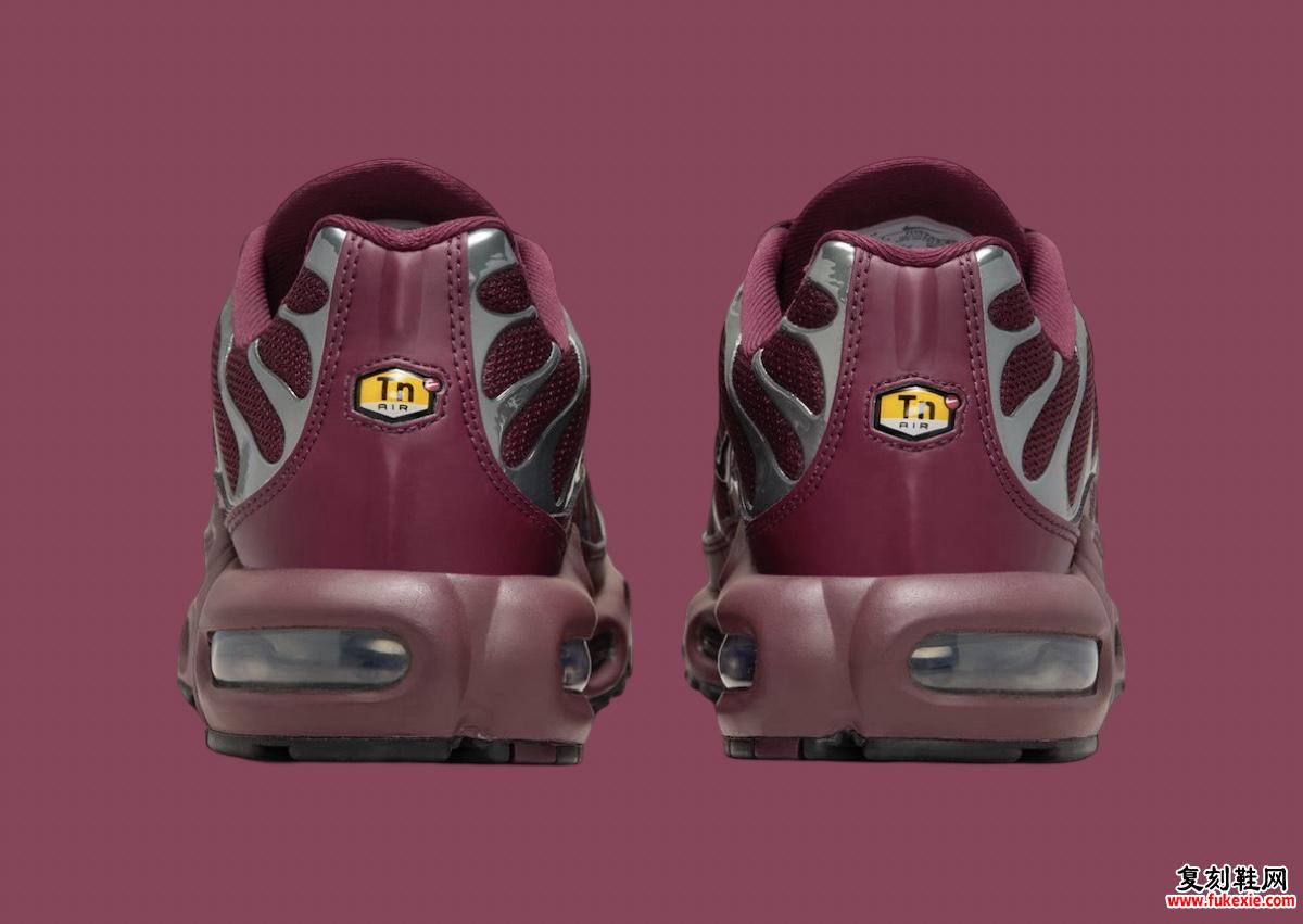 NIKE AIR MAX PLUS “NIGHT MAROON” 现已发售（2024 年 11 月）