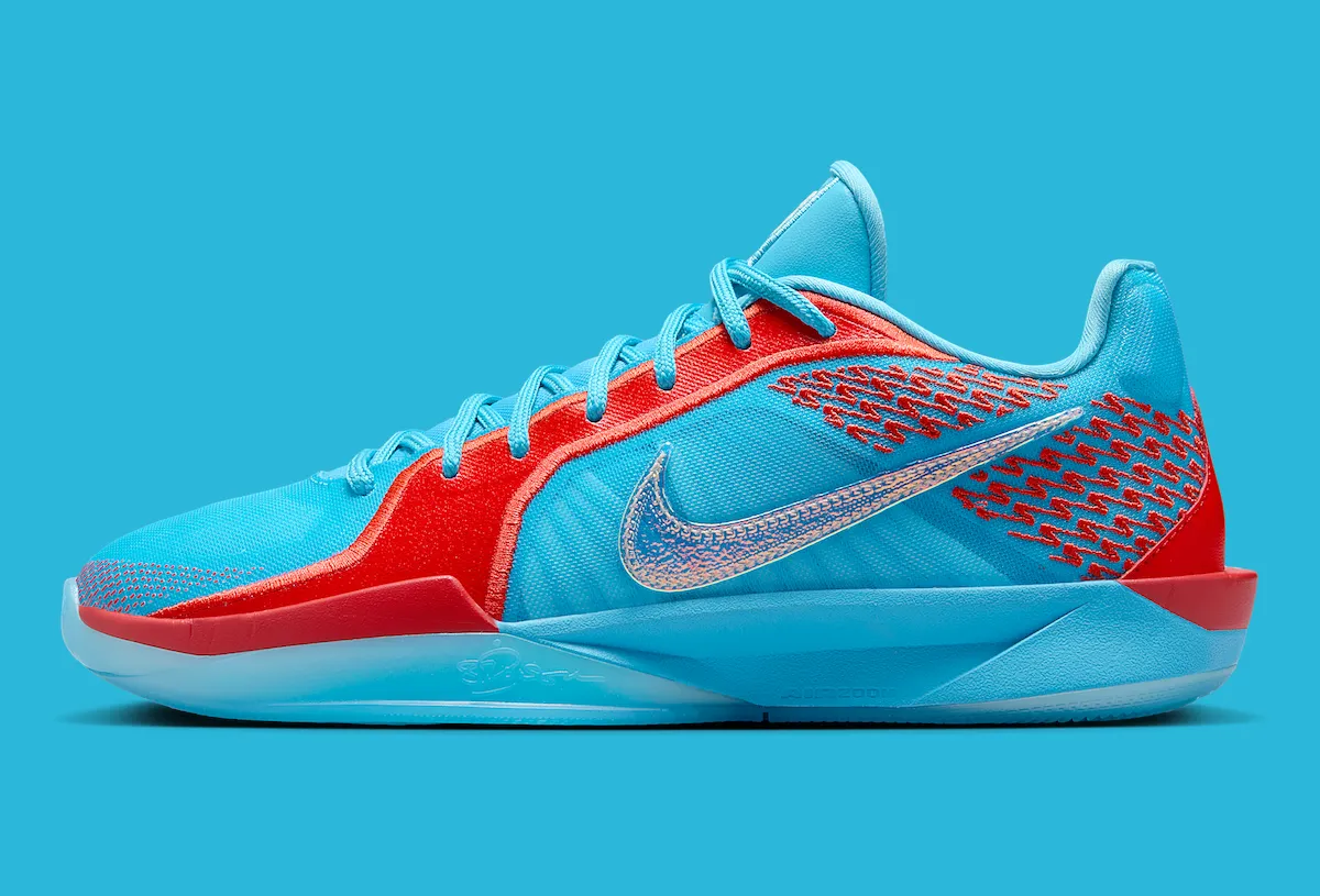Nike Sabrina 2 “Slurpee” 深度测评：冰爽童年记忆与篮球科技的甜酷碰撞