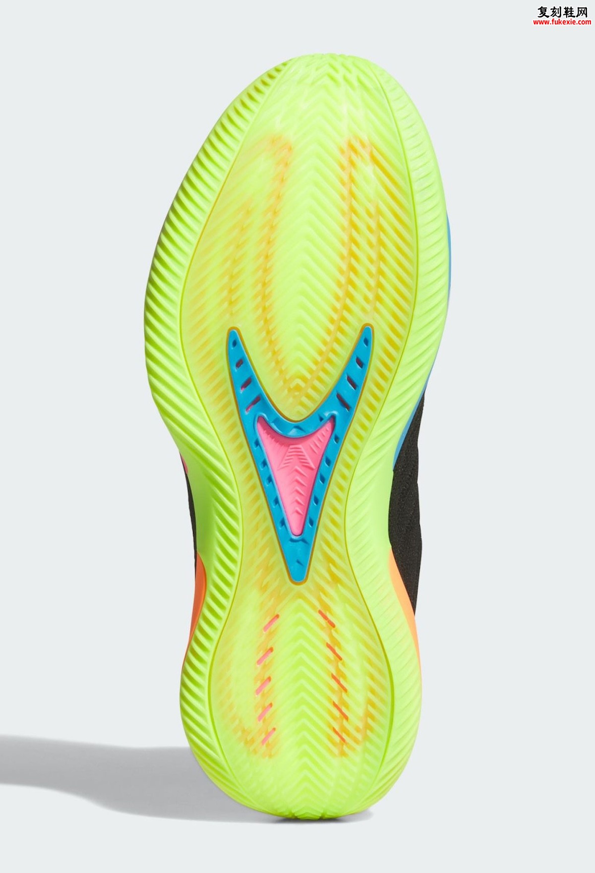 不对称色彩拼接：adidas Anthony Edwards 2 “Multi-Color” 三月正式上架