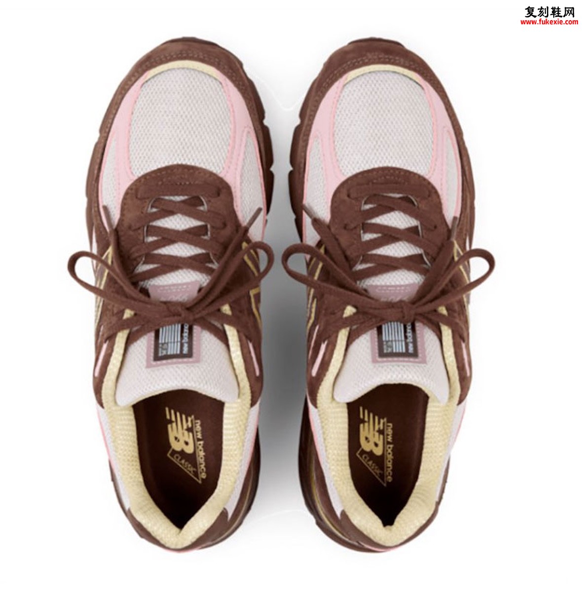 New Balance 990v4 “Pumpernickel/Pink Chalk” 黑麦面包色麂皮,粉笔粉点缀金色Logo插图2 New Balance 990v4