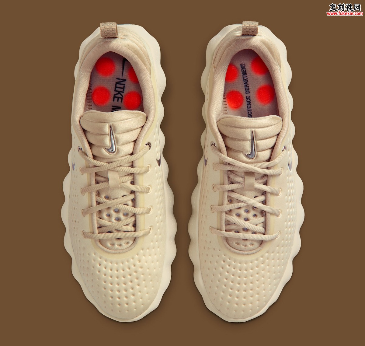 Nike Mind 002「浅卡其」配色前瞻 以穿孔外壳与能量网格重塑未来实验美学
