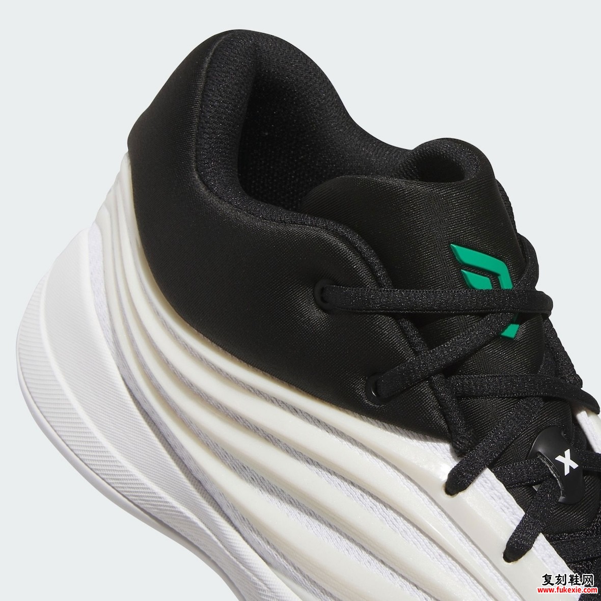 adidas Dame 10