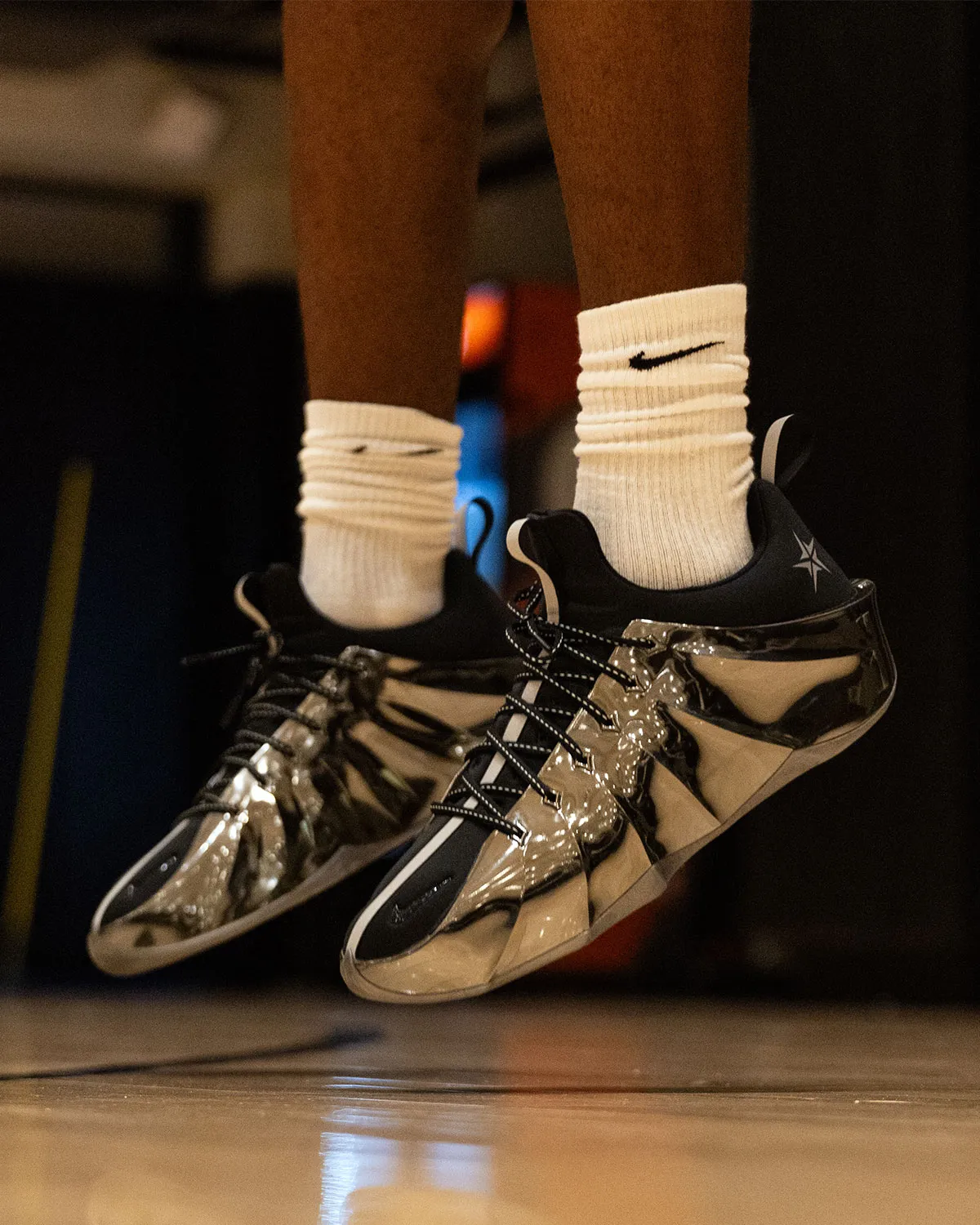 未战先代!状元大热 AJ·迪班萨 抢先上脚 Nike GT Flight,黑铬配色2027年2月发售插图1 未战先代!状元大热 AJ·迪班萨 抢先上脚 Nike GT Flight,黑铬配色2027年2月发售