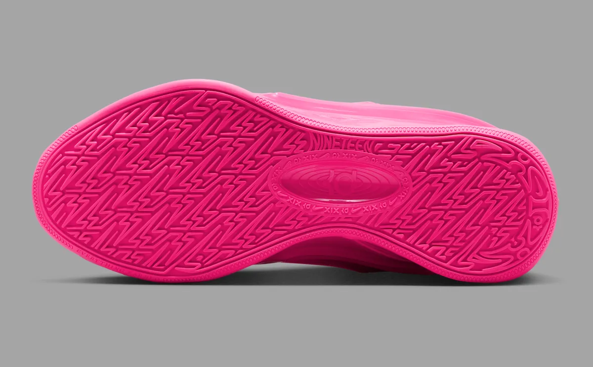 Nike KD 19 “Bubble Gum Bounce”泡泡糖配色官图释出全粉实战鞋低对比Swoosh七月发售插图5 Nike KD 19 “Bubble Gum Bounce”泡泡糖配色官图释出全粉实战鞋低对比Swoosh七月发售