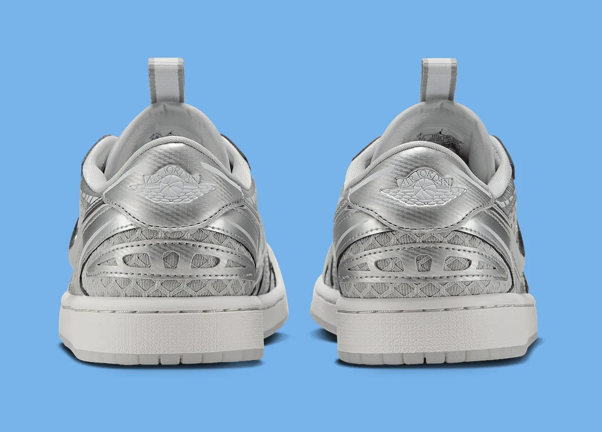 Air Jordan 1 Low MM V3 “Metallic Silver” 2025秋季深度解析：未来主义与解构美学的碰撞
