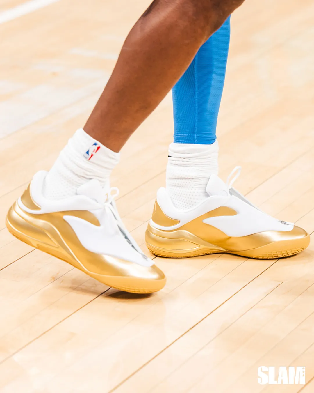 Shai Gilgeous-Alexander Debuts Converse Shai 001 “Banner” 1“旗帜”PE见证雷霆首冠荣耀时刻