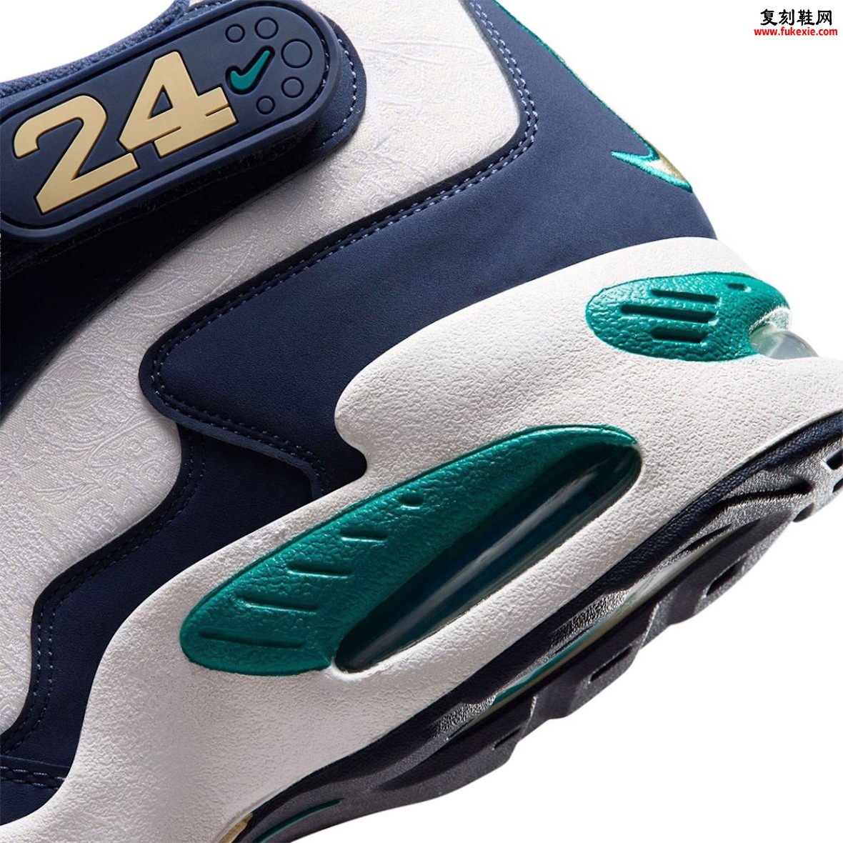 Nike Air Griffey Max 1 “HBCU Swingman Classic” 水手队配色2026秋季发售插图4 Nike Air Griffey Max 1 “HBCU Swingman Classic” 水手队配色2026秋季发售