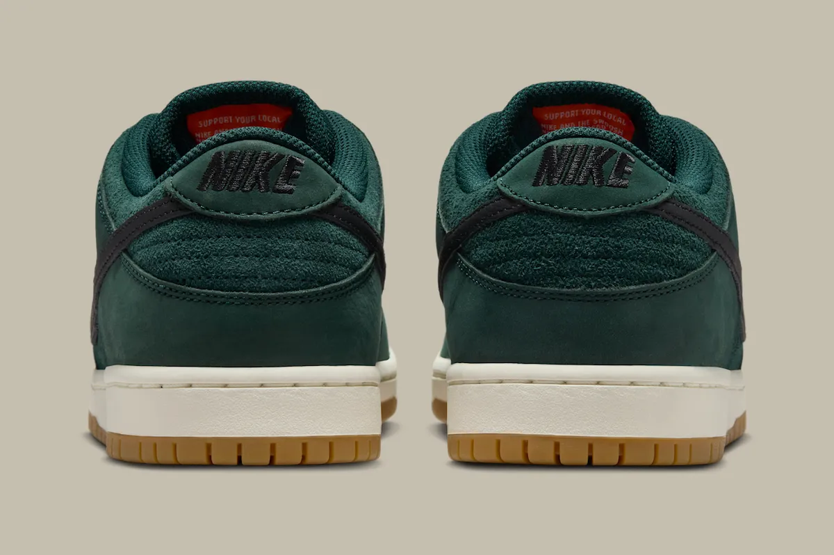 Nike SB Dunk Low“Deep Fir”2025年秋发售，深绿麂皮配色即将登陆滑板圈