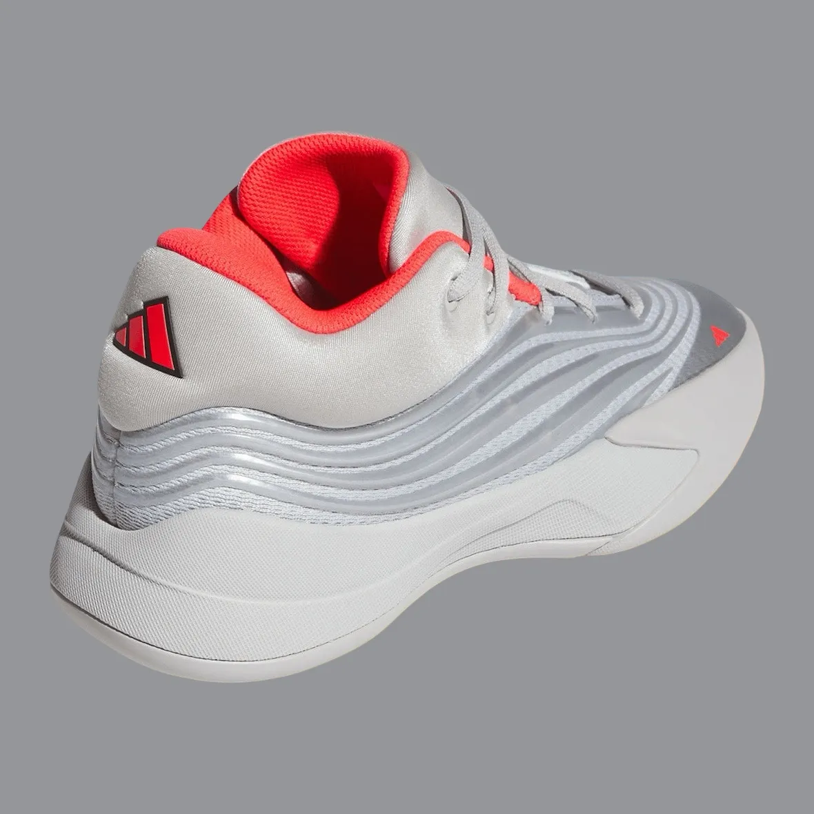 adidas Dame 10实战鞋｜金属银面+Yeezy美学｜利拉德签名战靴
