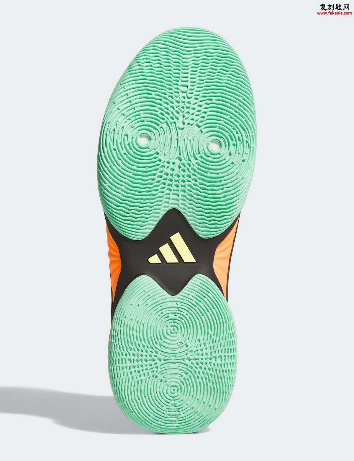 adidas DON Issue 8 “Lucid Tangerine” 活力橙蓝配色2026年8月15日正式发售,网格模压鞋面插图5 adidas DON Issue 8 “Lucid Tangerine” 活力橙蓝配色2026年8月15日正式发售,网格模压鞋面