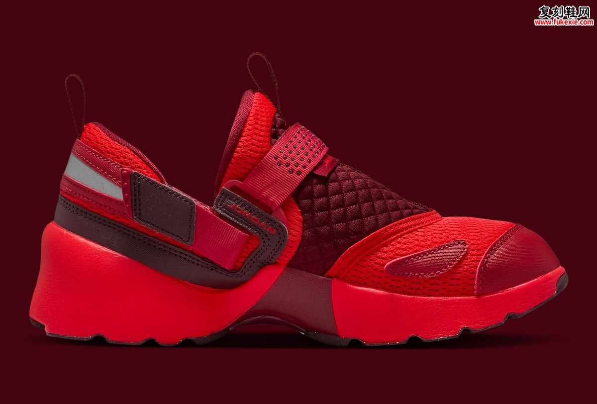 复古训练鞋的新生：Jordan Trunner LX ‘智利红’ 2026春季登场，以机能美学重构街头型格