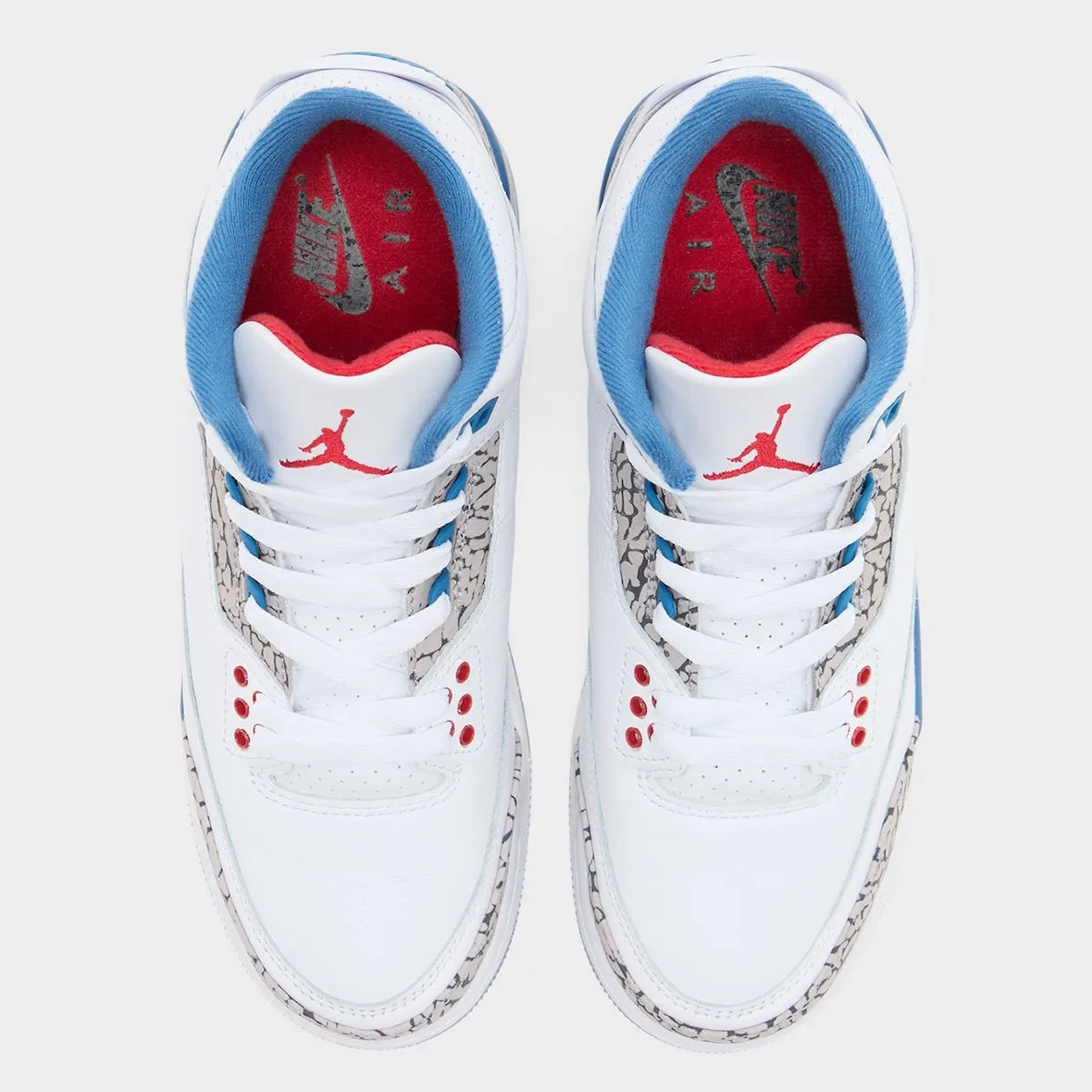 十年等待终归来！Air Jordan 3 True Blue 真蓝配色复刻，白色鞋面红色点缀经典大象纹