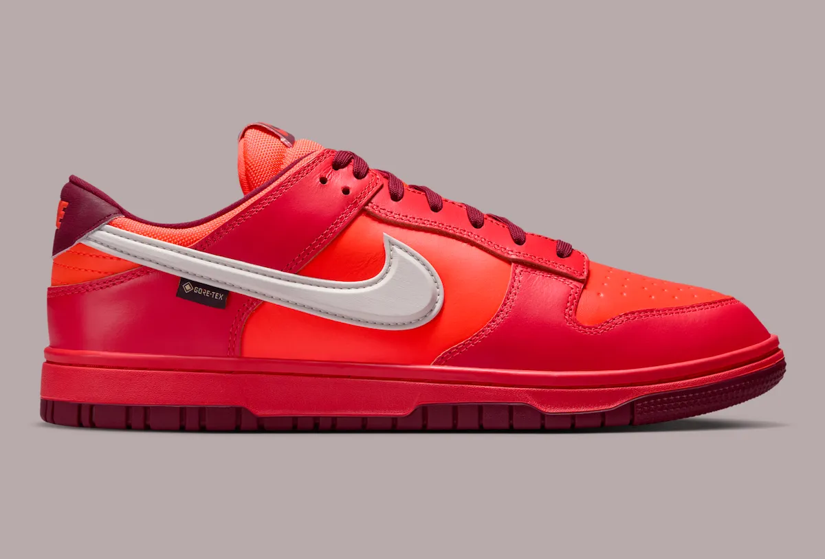 Nike Dunk Low Gore-Tex “Crimson” “浅绯红” 官方图发布：时隔十六年防水科技回归