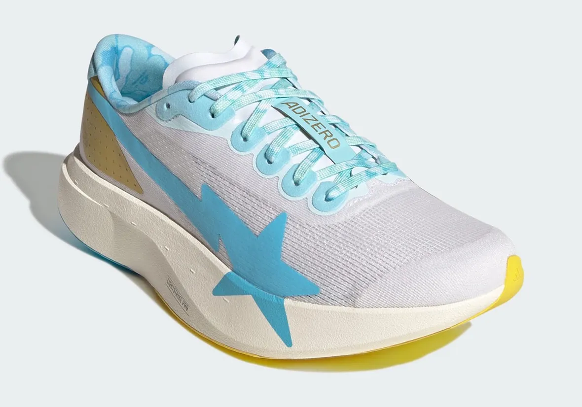 BAPE x adidas Adizero EVO SL 联名跑鞋官图释出,不对称粉蓝鸳鸯配色迷彩细节流星Logo替代三条纹金色点缀马牌橡胶外底6月发售插图2 BAPE x adidas Adizero EVO SL 联名跑鞋官图释出,不对称粉蓝鸳鸯配色迷彩细节流星Logo替代三条纹金色点缀马牌橡胶外底6月发售