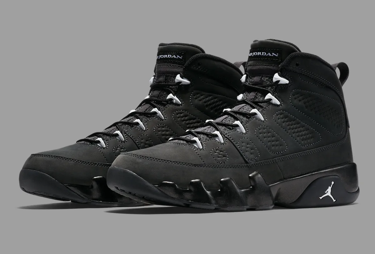 俄勒冈鸭队PE配色影子：Air Jordan 9 “Anthracite” 虽已停产仍可二级市场寻