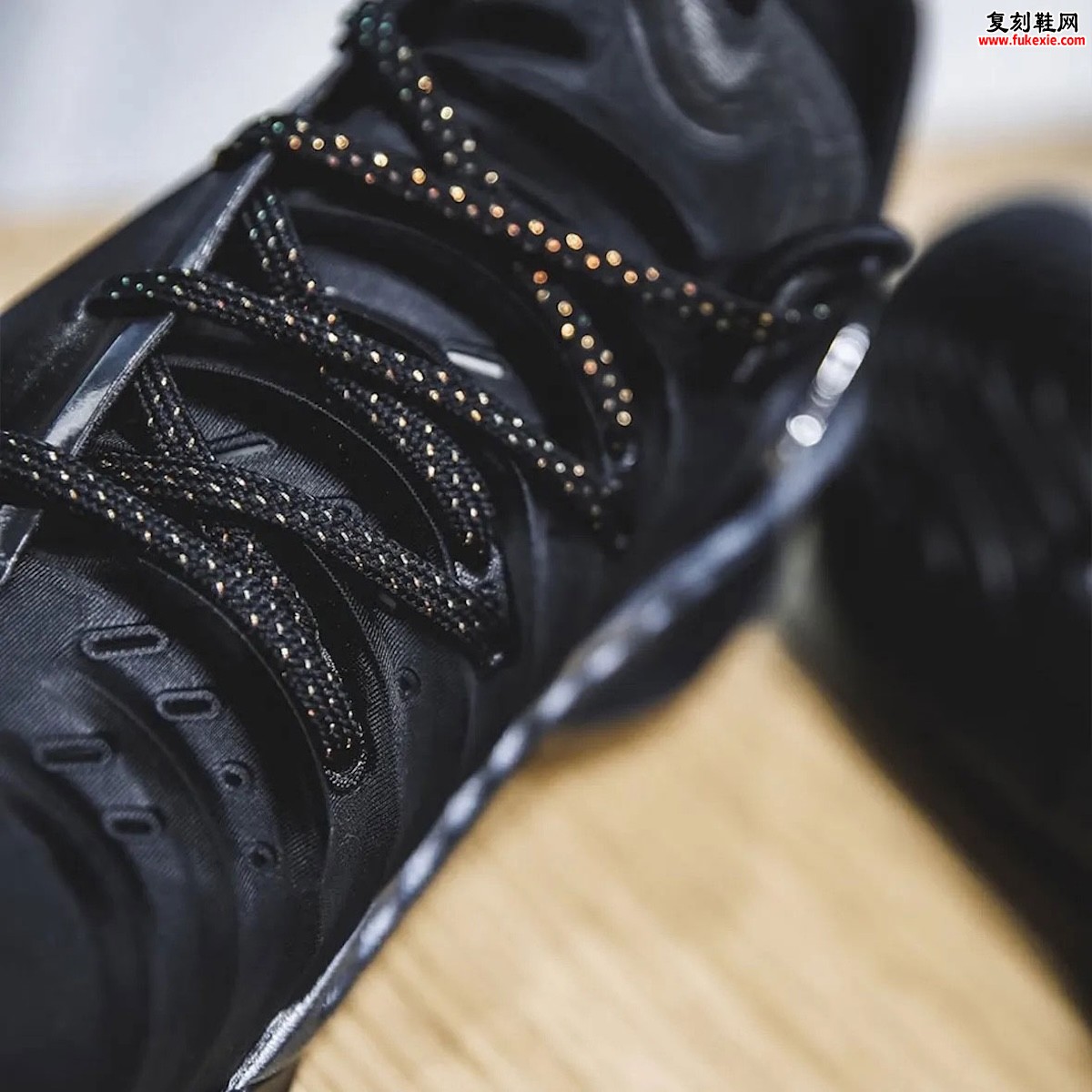 Nike GT Cut 4黑色版本2026年春季发售 突破性ZoomX科技重塑篮球鞋性能