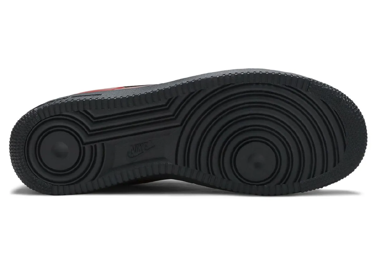 Nike Air Force 1 Low Foamposite Pro健身红喷2027夏季炸场,独家材质评测与发售前瞻插图4 Nike Air Force 1 Low Foamposite Pro健身红喷2027夏季炸场,独家材质评测与发售前瞻