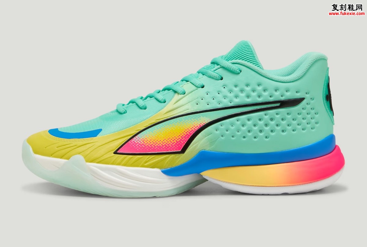 PUMA Stewie 5 Turbo 薄荷糖配色WNBA开季同步发售，借鉴跑鞋分趾设计镂空勾状中底搭载NITROFOAM科技半透明外底