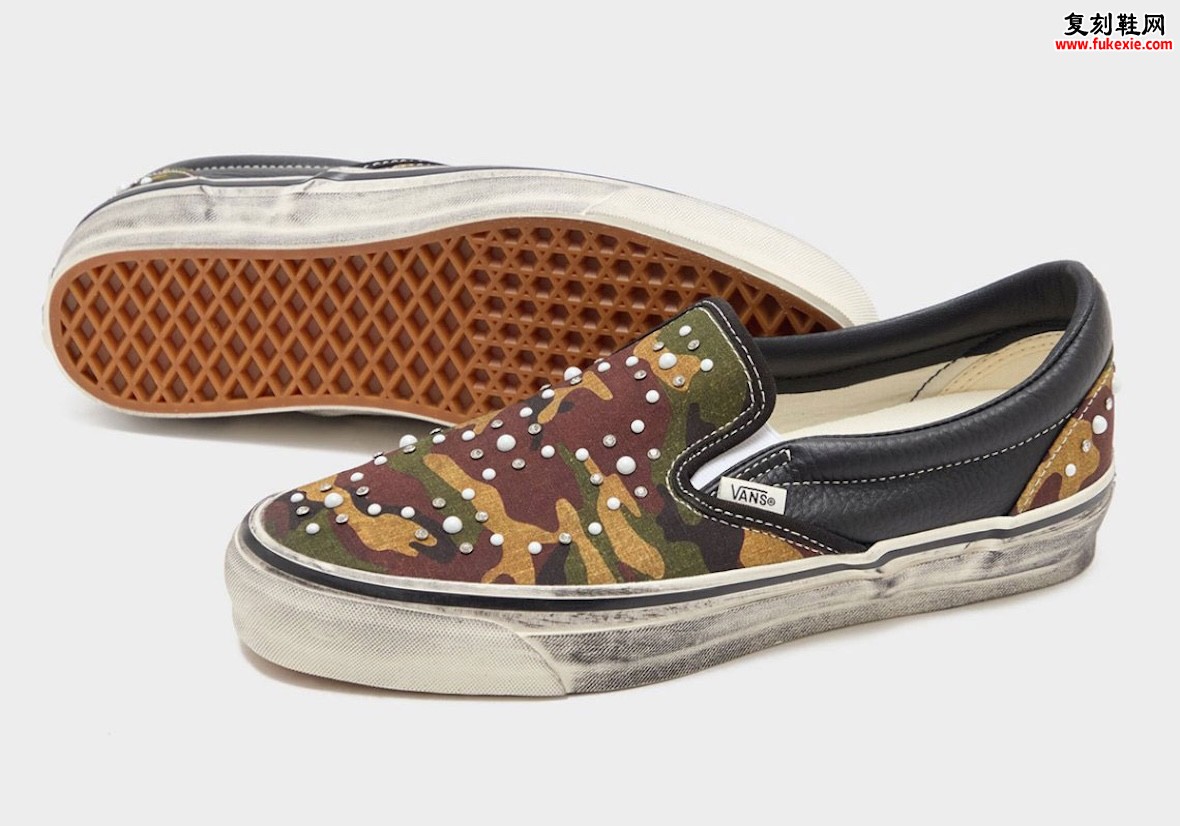 当丛林迷彩遇见朋克铆钉：Vans Slip-On ‘Pearlized Camo’ 以意外组合重塑经典套穿美学