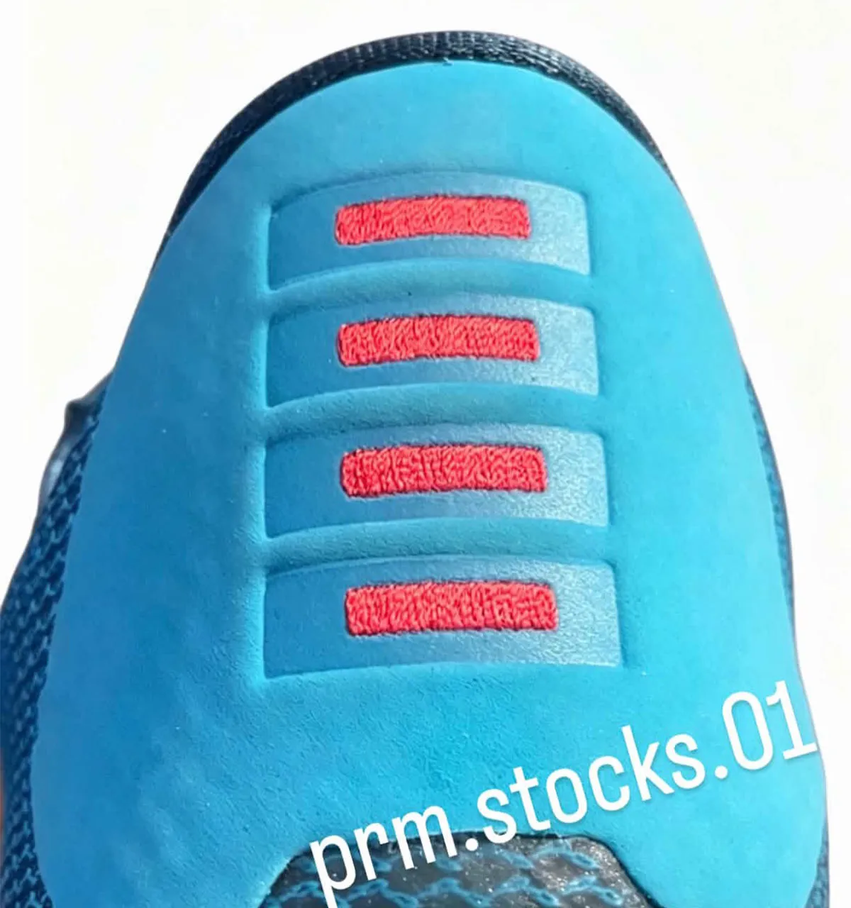 Nike Kobe 10 Protro “5AM Flight” 蓝湖配色2026年10月回归,售价200美元插图3 Nike Kobe 10 Protro “5AM Flight” 蓝湖配色2026年10月回归,售价200美元