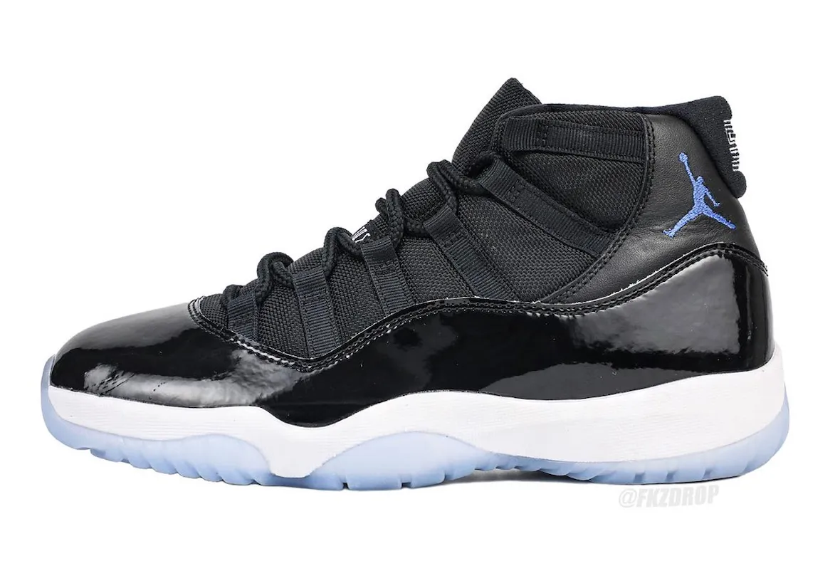 Air Jordan 11 “Space Jam” 2026 年终复刻回归：忠于经典胶底，成人款微涨至 255 美元