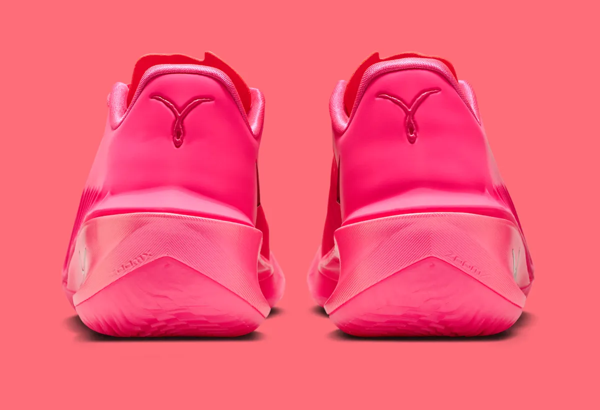 粉色力量再临赛场：Nike GT Cut 4 ‘Kay Yow’ 以纯色设计与丝带标识致敬抗癌慈善传统