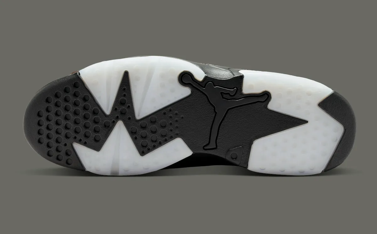 玄武再临：Air Jordan 6 ‘Xuan Wu’ 以精裁工艺与金色细节续写中国神话奢华系列