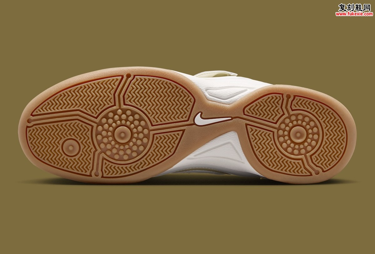 Nike Total 90 III 复古室内足球鞋回归,Sail 光泽皮革鞋面绗缝鞋头,生胶外底,2026夏季发售插图5 Nike Total 90 III 复古室内足球鞋回归,Sail 光泽皮革鞋面绗缝鞋头,生胶外底,2026夏季发售