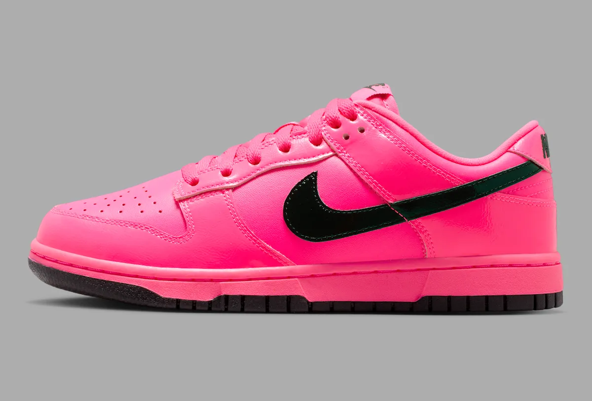 Nike Dunk Low Pink Blast 粉红漆皮亮黑Swoosh女性专属板鞋 5月1日Nike官网发售