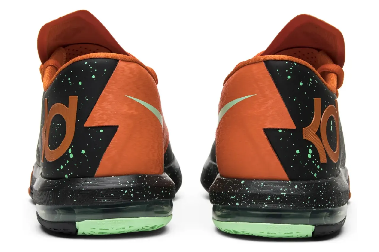 Nike KD 6 ‘Texas’ 12月1日复刻,用夜光细节与橙色血脉致敬杜兰特的长角牛岁月