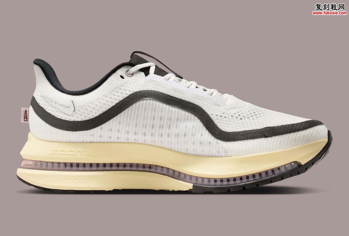 A Ma Maniére x Nike Pegasus Premium “Summit White” 纯净联名跑鞋 2026 开售插图2 A Ma Maniére x Nike Pegasus Premium “Summit White” 纯净联名跑鞋 2026 开售