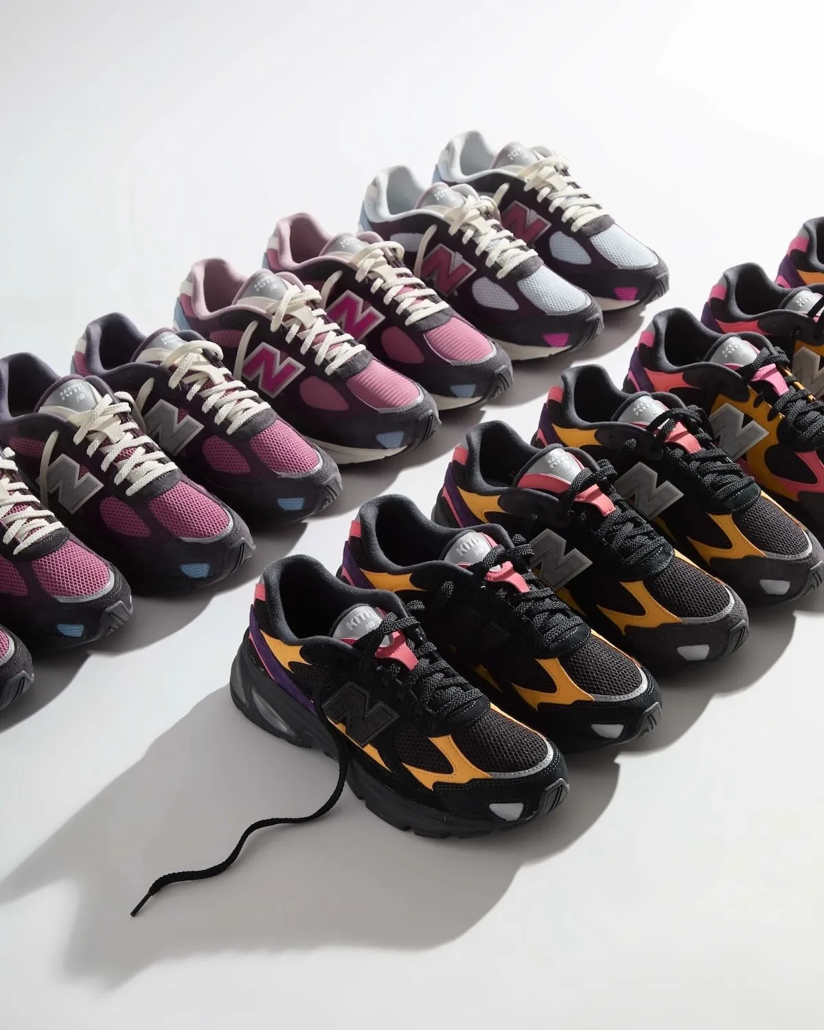 Kith x New Balance 2010 深度解析：千禧基因与街头美学的时空共振