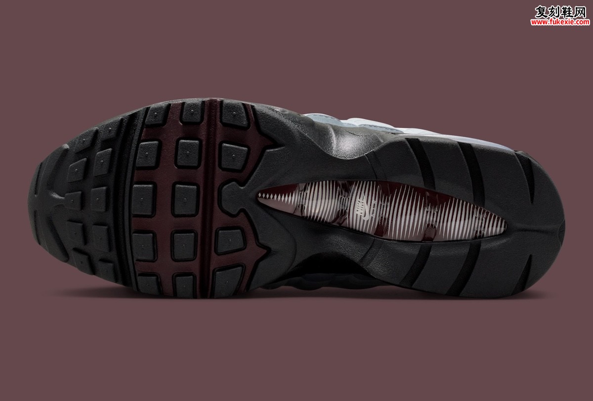 Nike Air Max 95 “Smoke Grey/Burgundy Crush” “烟灰红酒”2025秋日登场，复古未来风拉满