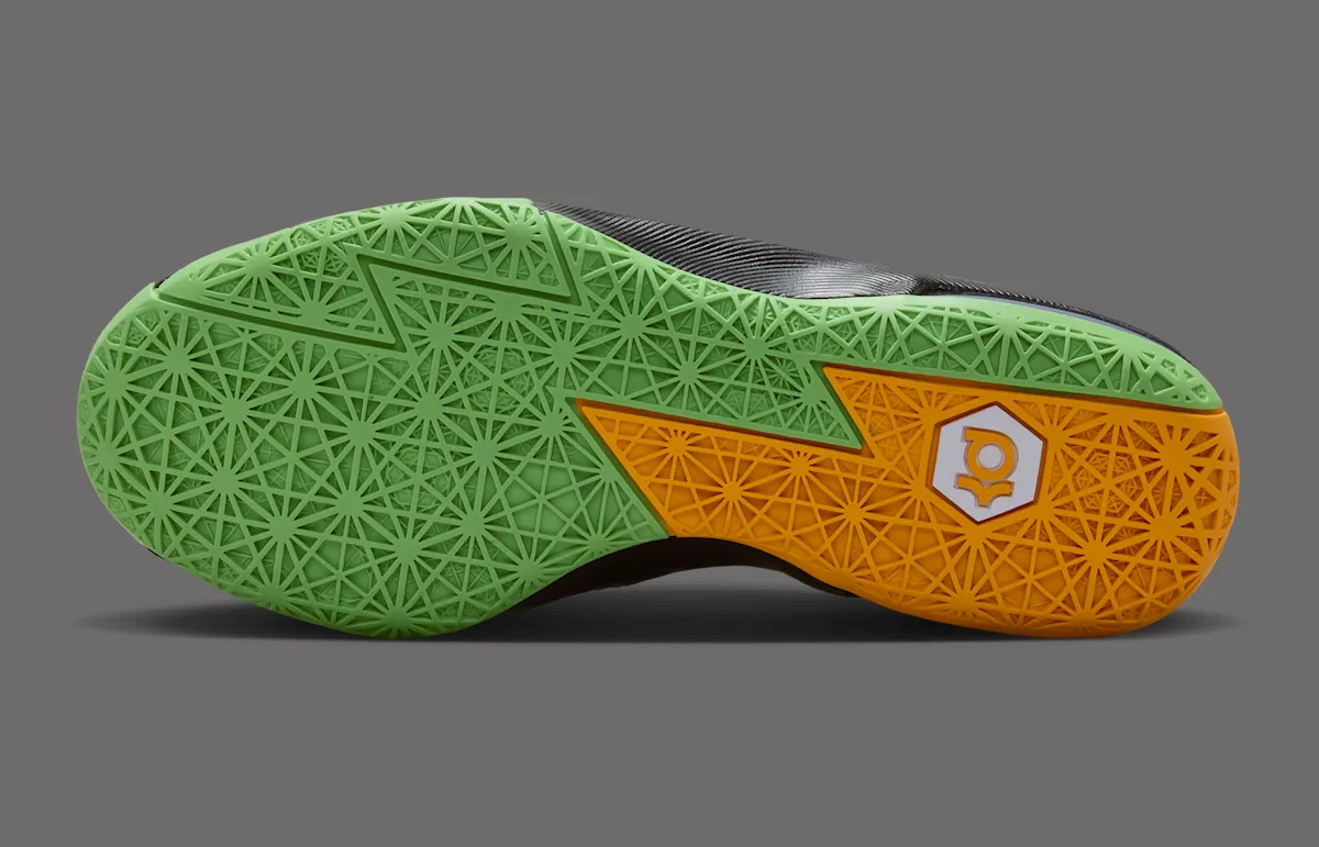 Nike KD 6 “Night Vision”复刻回归:发售日期已定,重温2014年军事风经典战术美学