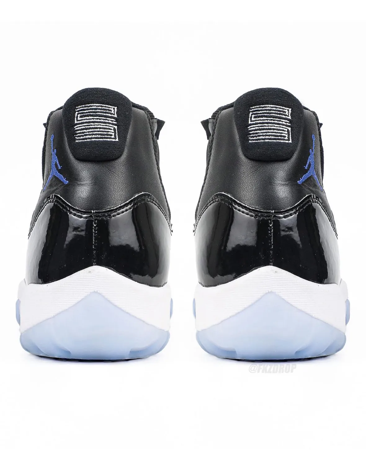 Air Jordan 11 “Space Jam” 2026 年终复刻回归：忠于经典胶底，成人款微涨至 255 美元
