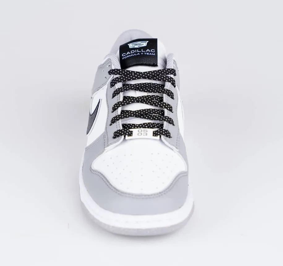 Cadillac Formula 1 Team x Nike Dunk Low 星条旗鞋身黑白灰赛车涂装仅两双不公开发售