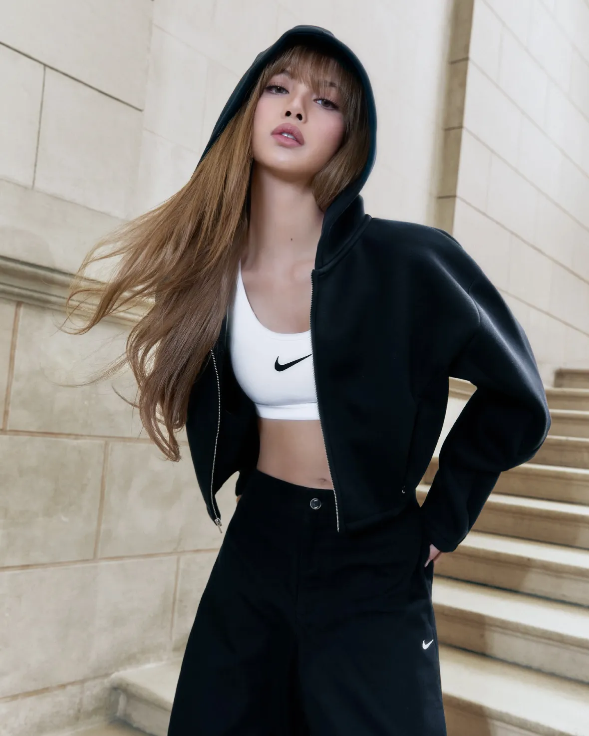潮流与运动的交汇：Nike 携手 BLACKPINK 成员 LISA，以文化影响力共塑2026年新篇章