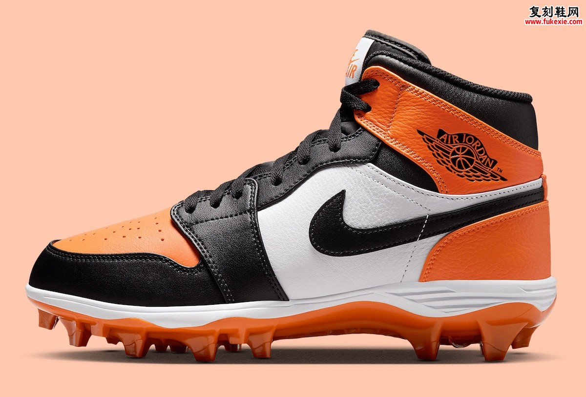 Air Jordan 1 Mid TD Cleat “Shattered Backboard” 经典配色与高性能的完美结合